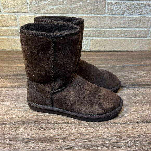 UGG Classic Short #5825 Brown Genuine Suede & Wool Shearling Boots Size W5 - Picture 1 of 7